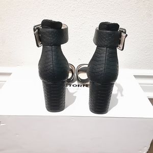 chinese laundry poshmark